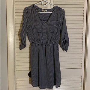 monteau brand women's long sleeve dress